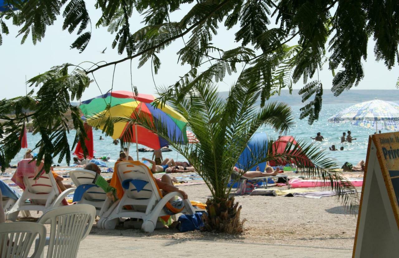 Ferienwohnung-Apartment Bootsliegeplatz Nach Anfrage Povljana Dış mekan fotoğraf